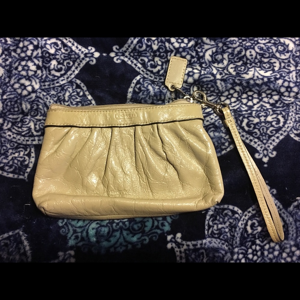 EUC coach wristlet